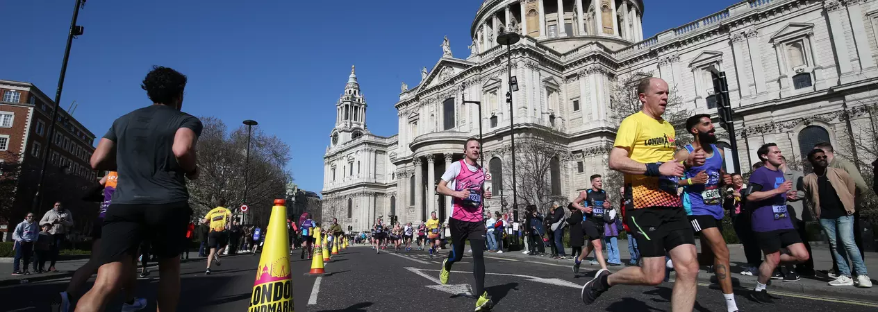 London Landmarks Half Marathon participants